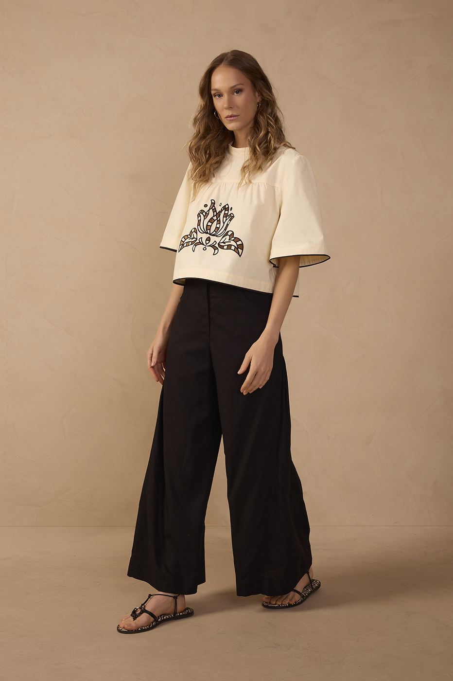 Nesga Cropped Linen Pants_1