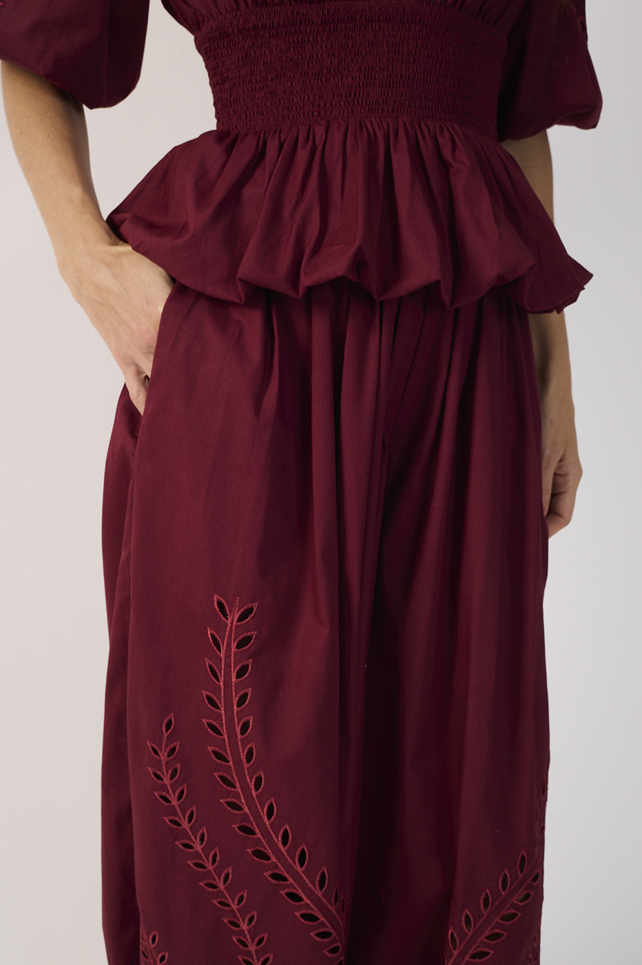 Embroidered Balloon Pants_5
