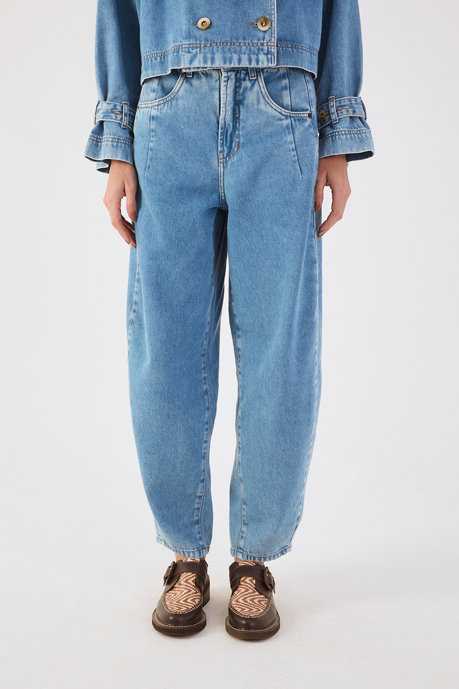 Denim Pockets Barrel Pants