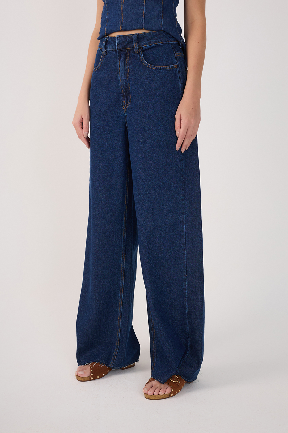 Straight Leg Denim Pants_3