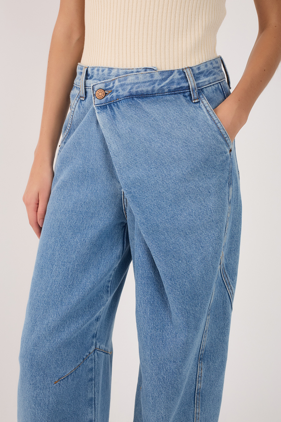 Barrel Leg Denim Overlapping Pants