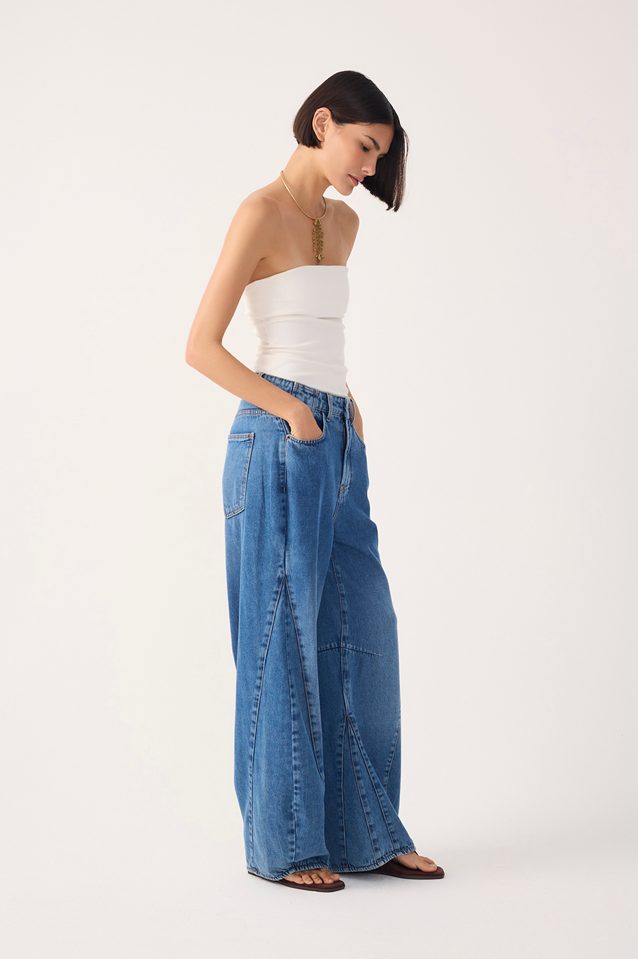 Jeans with Cutouts_3