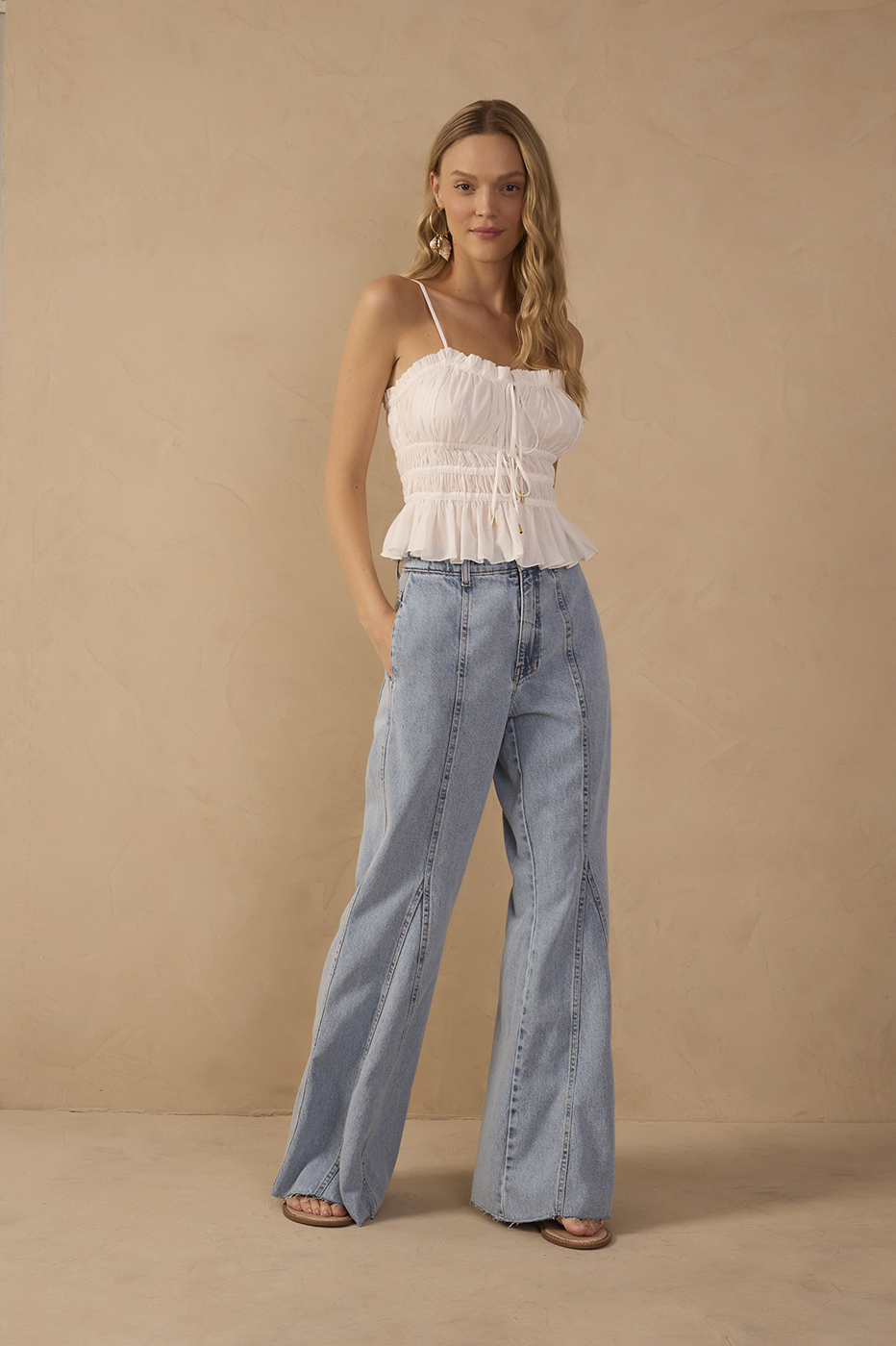 Vintage Cut-Outs Jeans_1