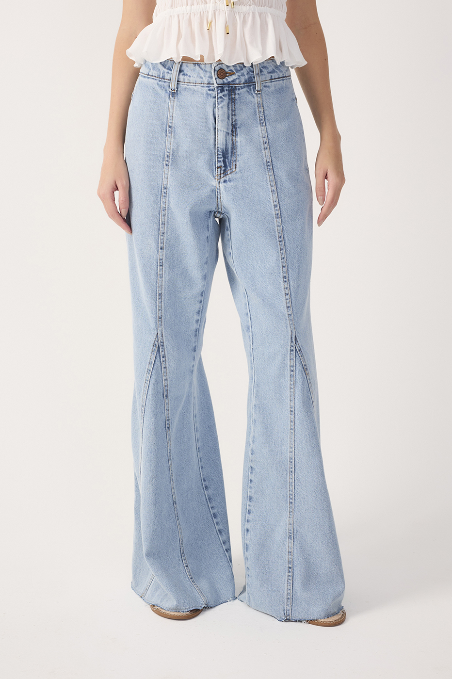 Denim Seam Details Pockets Wide-Leg Pants_4