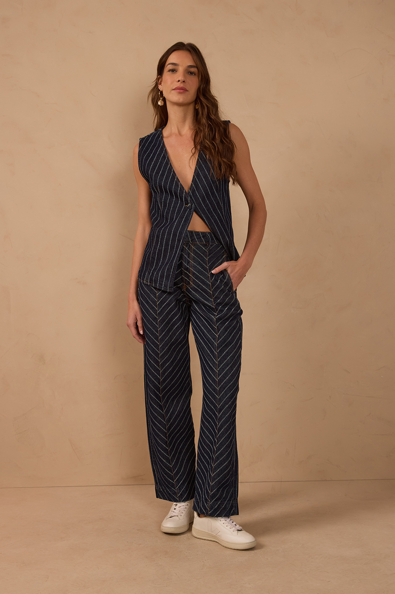 Denim Stripes Belt Loops Barrel Pants_1