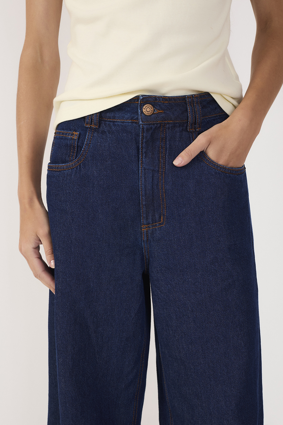 Wide-Leg Cotton Jeans_6