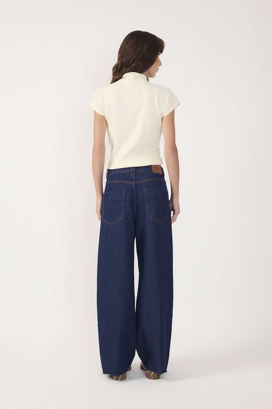 Wide-Leg Cotton Jeans_8