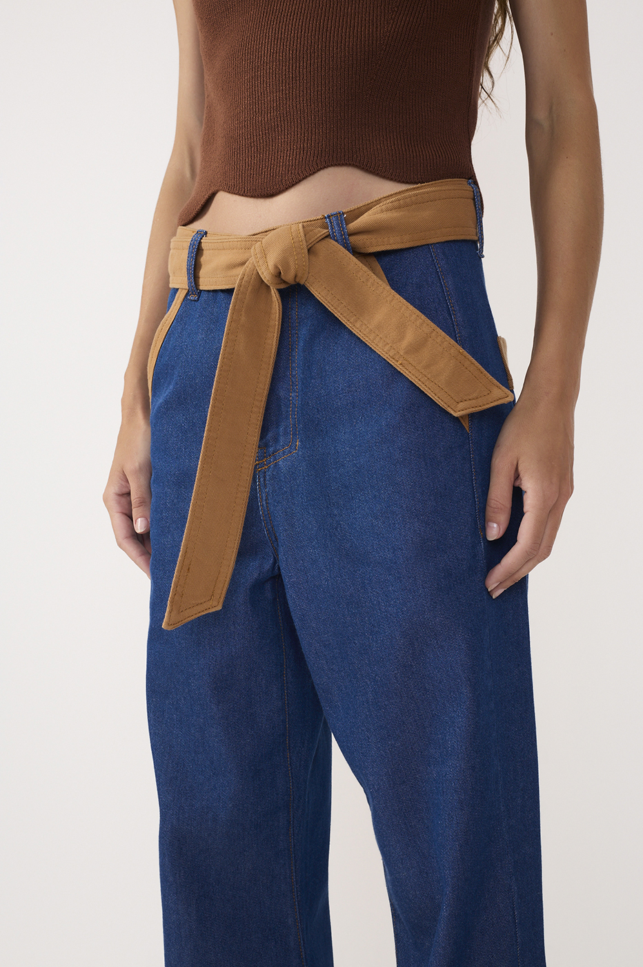 Two-Tone Wide-Leg Jeans_7