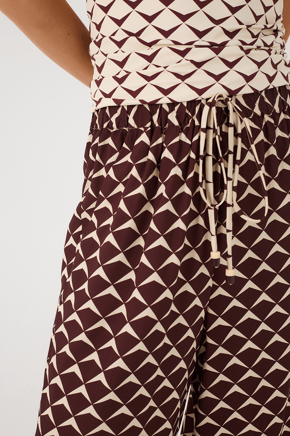 Brown Asa Delta Drawstring Waist Side Pockets Pants
