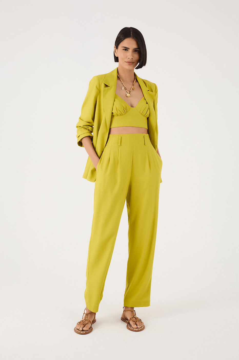 Green Urca Side Pockets Carrot Linen Pants