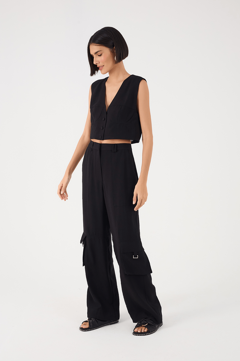 Black Leg Pockets Cargo Pants