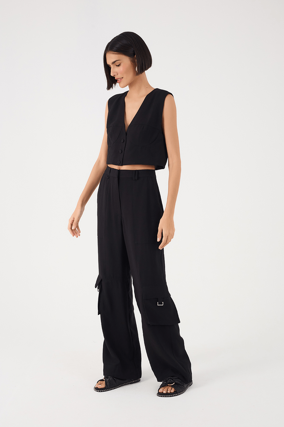 Black Leg Pockets Cargo Pants