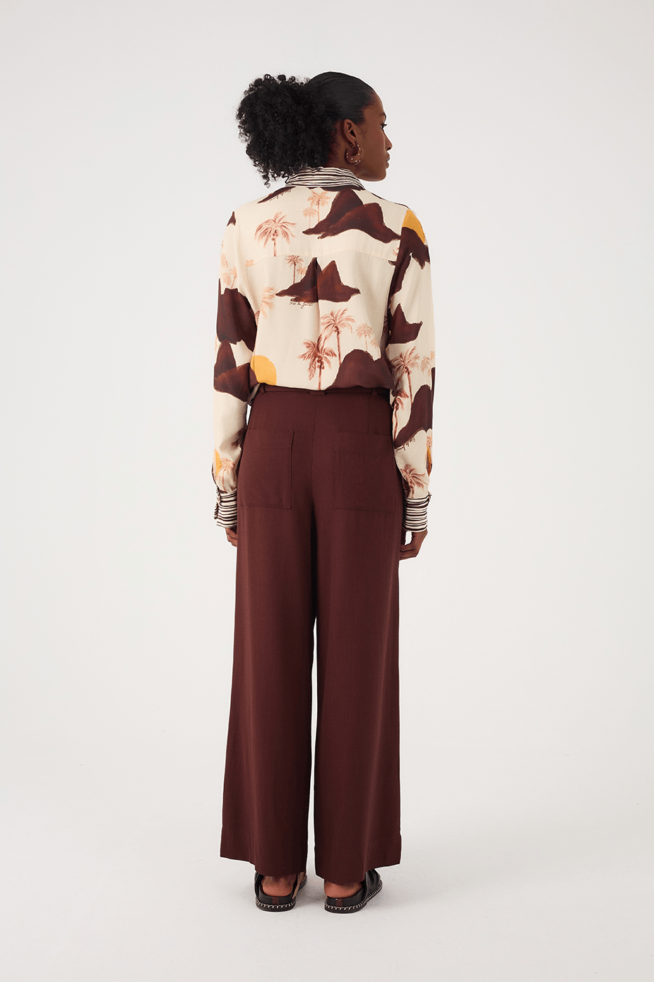 Brown Caffeine Buttoned Waist Side Pockets Tailored Pants