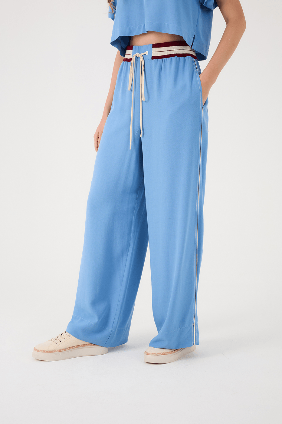 Blue Arpoador Drawstring Waist Side Pockets Pants