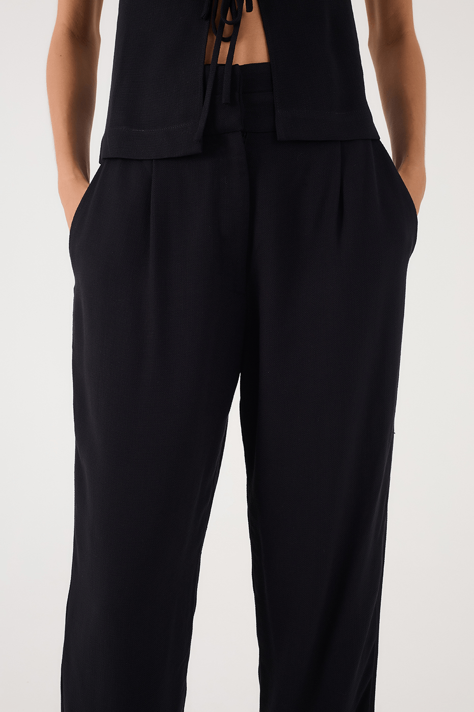 Black Double Waistline Side Pockets Pants