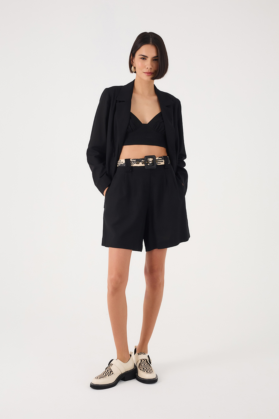 Black Buttoned Waist Side Pockets Bermuda Shorts