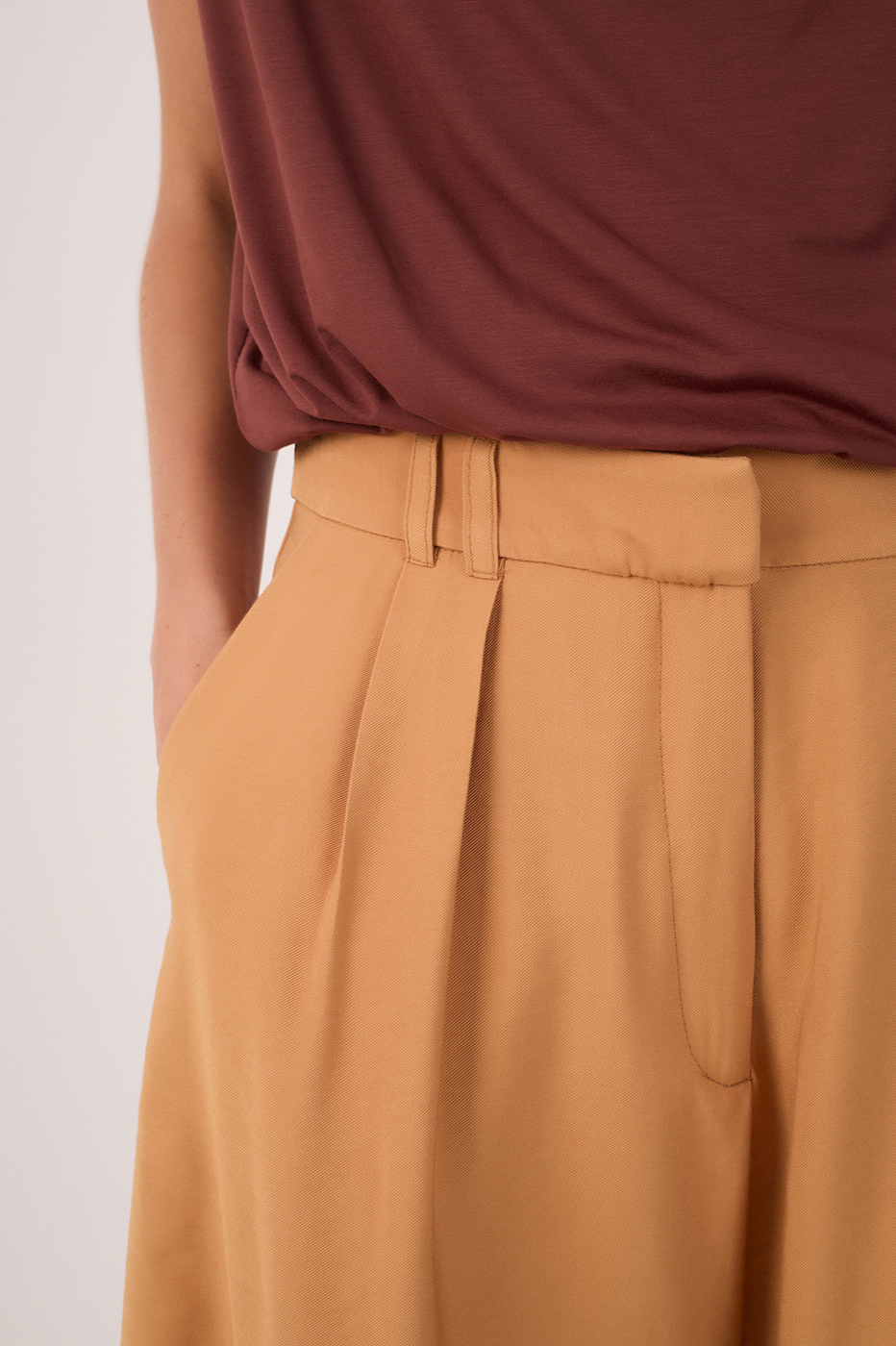 Tailored Pleats Bermuda_4