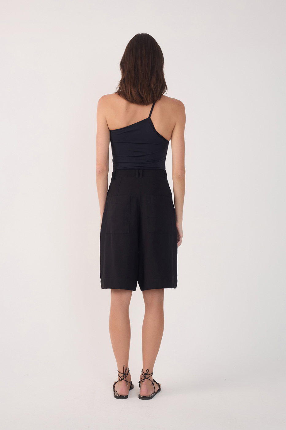 Tailored Pleats Bermuda_5