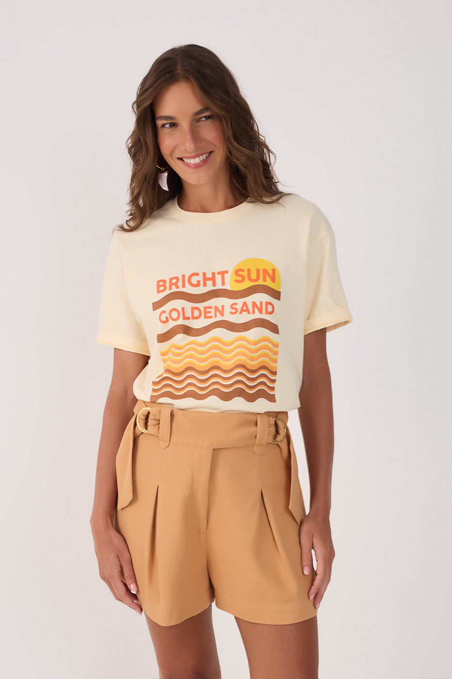 Tailored Shorts with Buckle Waistband_3