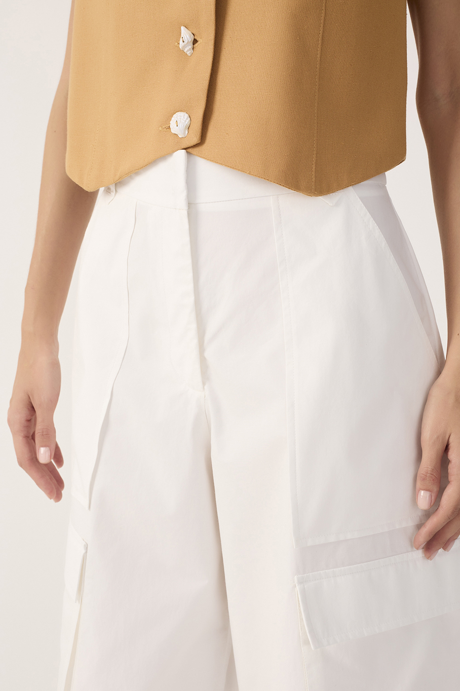 Utility Cotton Bermuda