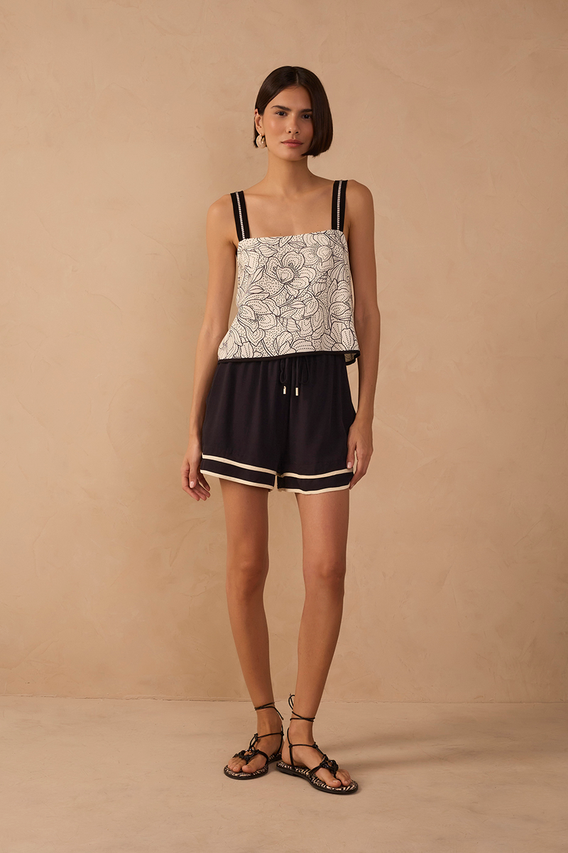 Black Bicolor Drawstring Pockets Shorts_1