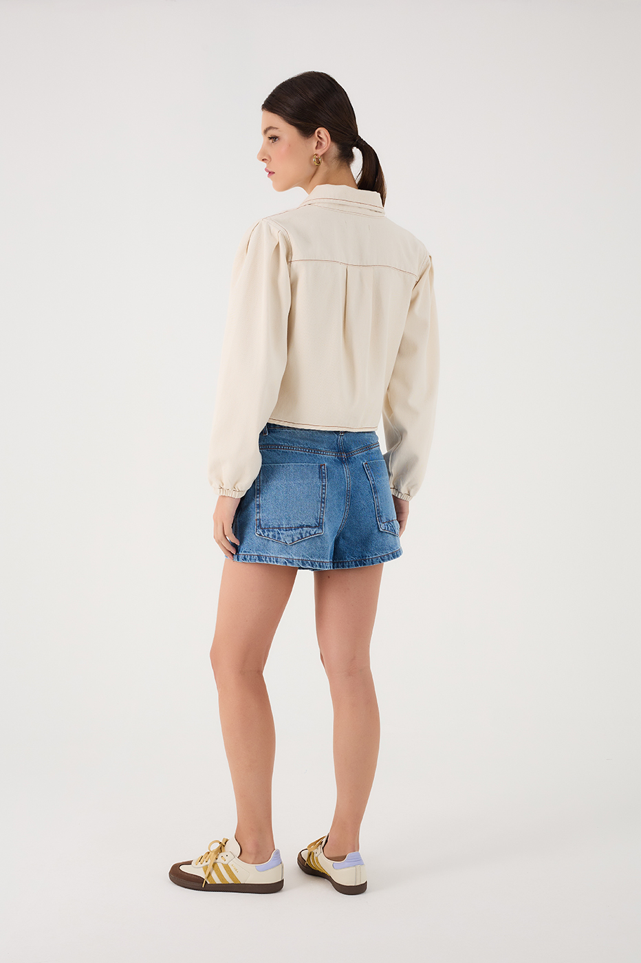Denim And Off-White Pockets Twill Shorts