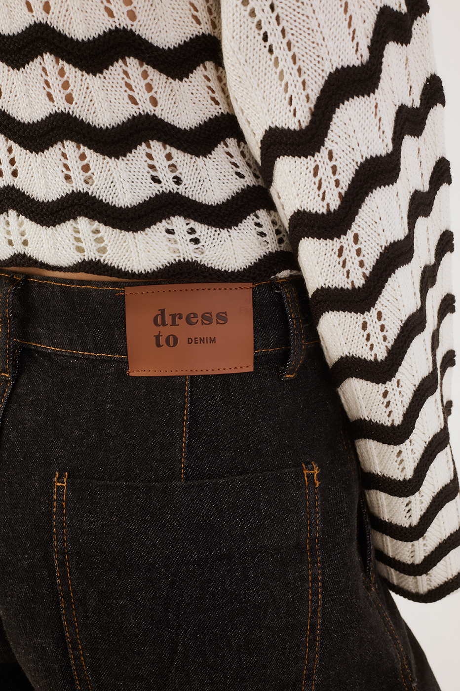 Black Denim Pockets Bermuda Shorts
