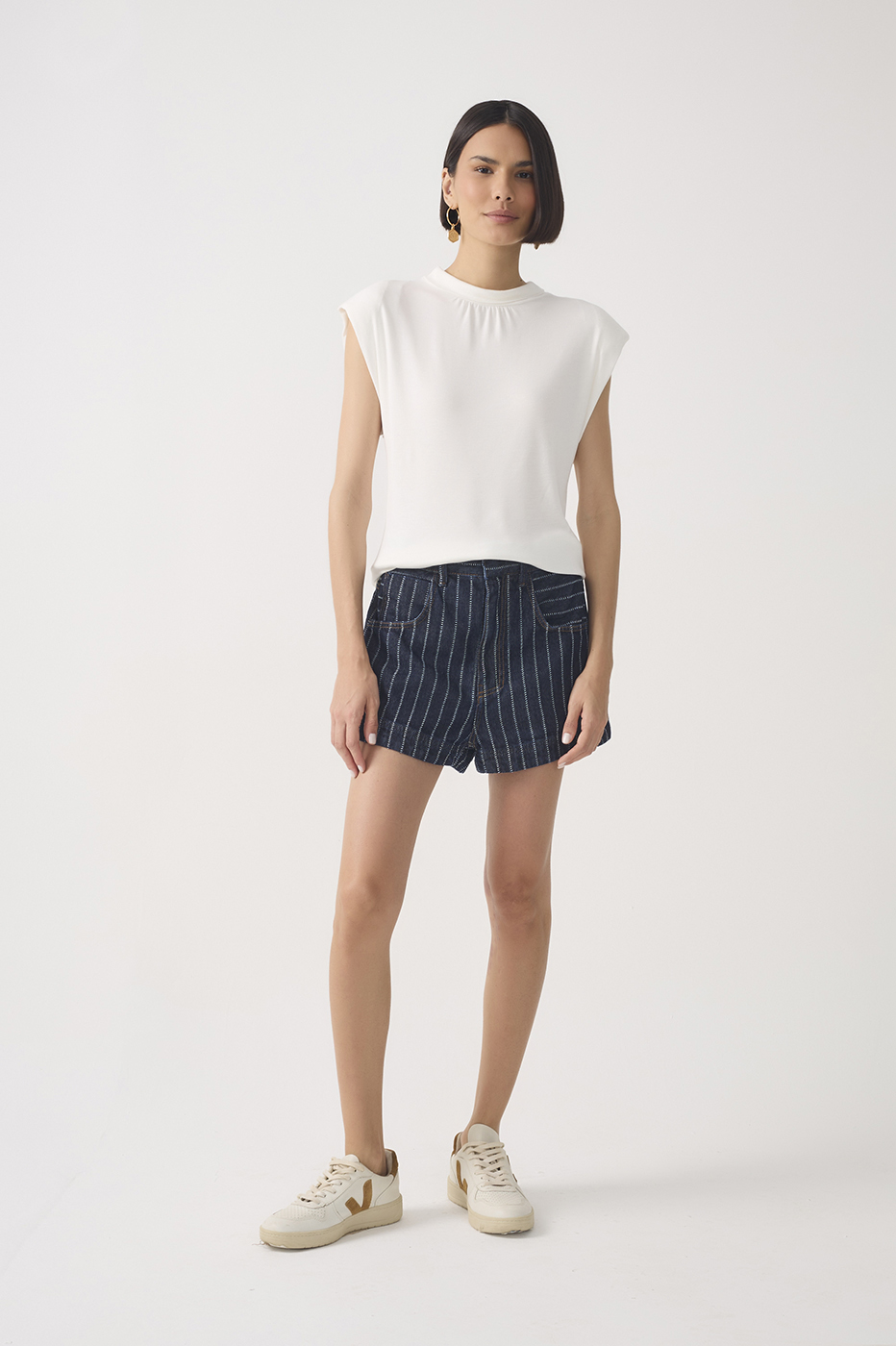 Denim Stripes Pockets Belt Loops Shorts_2