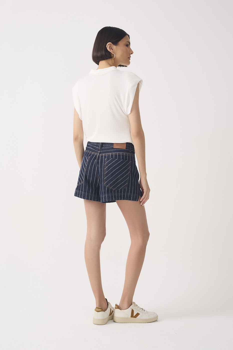 Denim Stripes Pockets Belt Loops Shorts_6