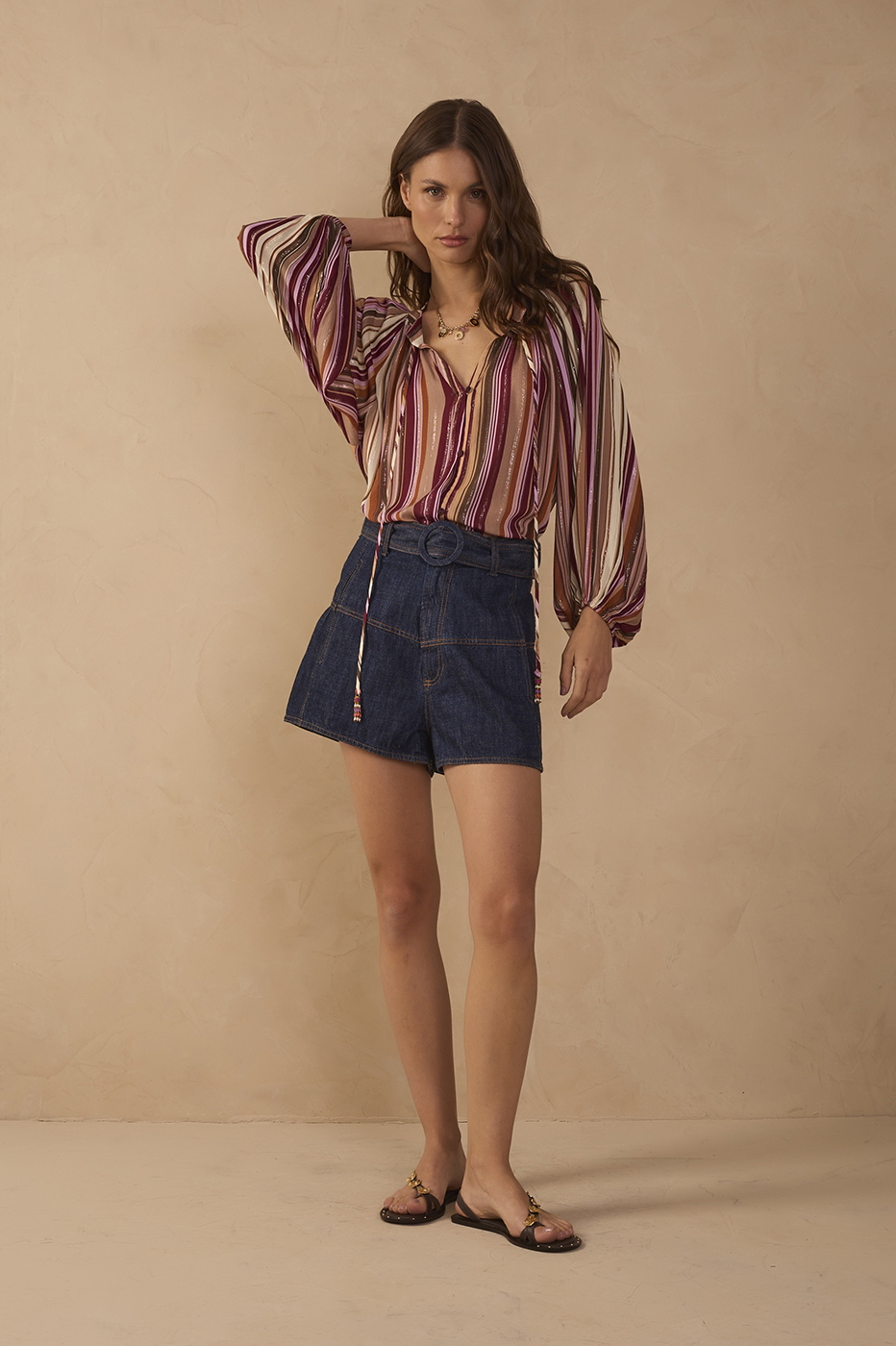 Denim Pockets Belt Loops Belted Shorts_1
