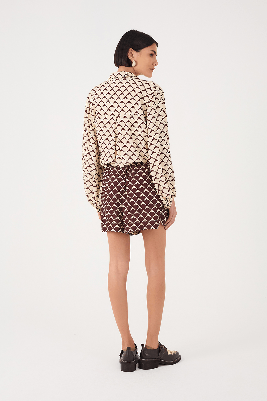 Brown Asa Delta Side Pockets Elastic Waist Shorts