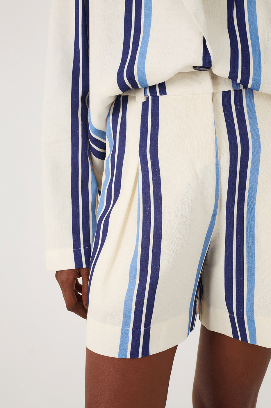 Blue Stripes Joa Side Pockets Linen Shorts