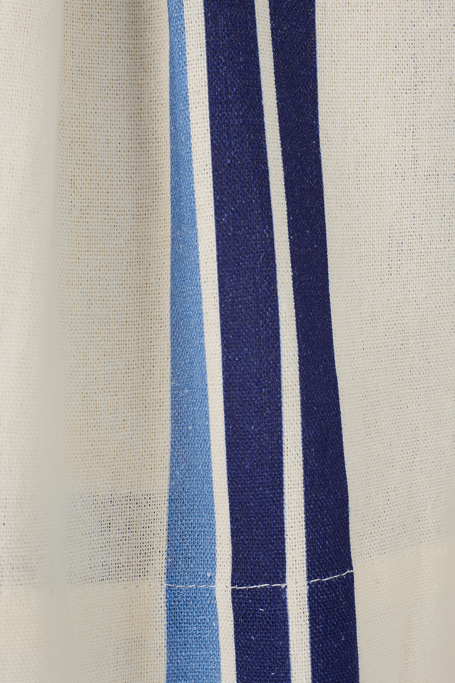 Blue Stripes Joa Side Pockets Linen Shorts