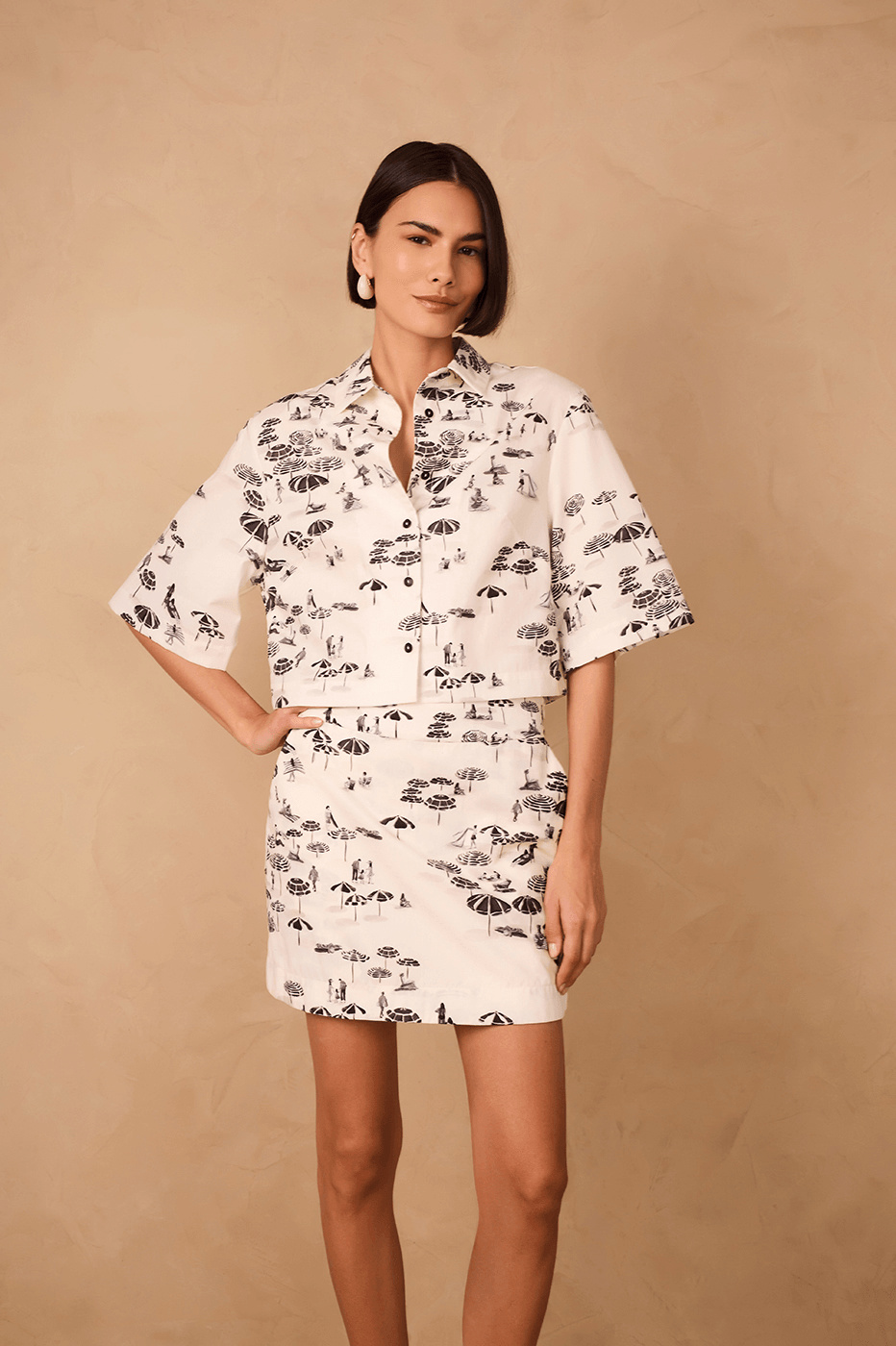 Off-White Areia Elastic Waist Side Pockets Mini Skort