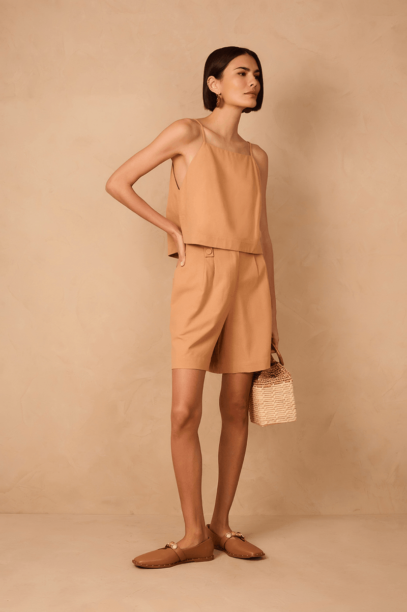 Beige Leme Buttoned Waist Side Pockets Bermuda Shorts_1