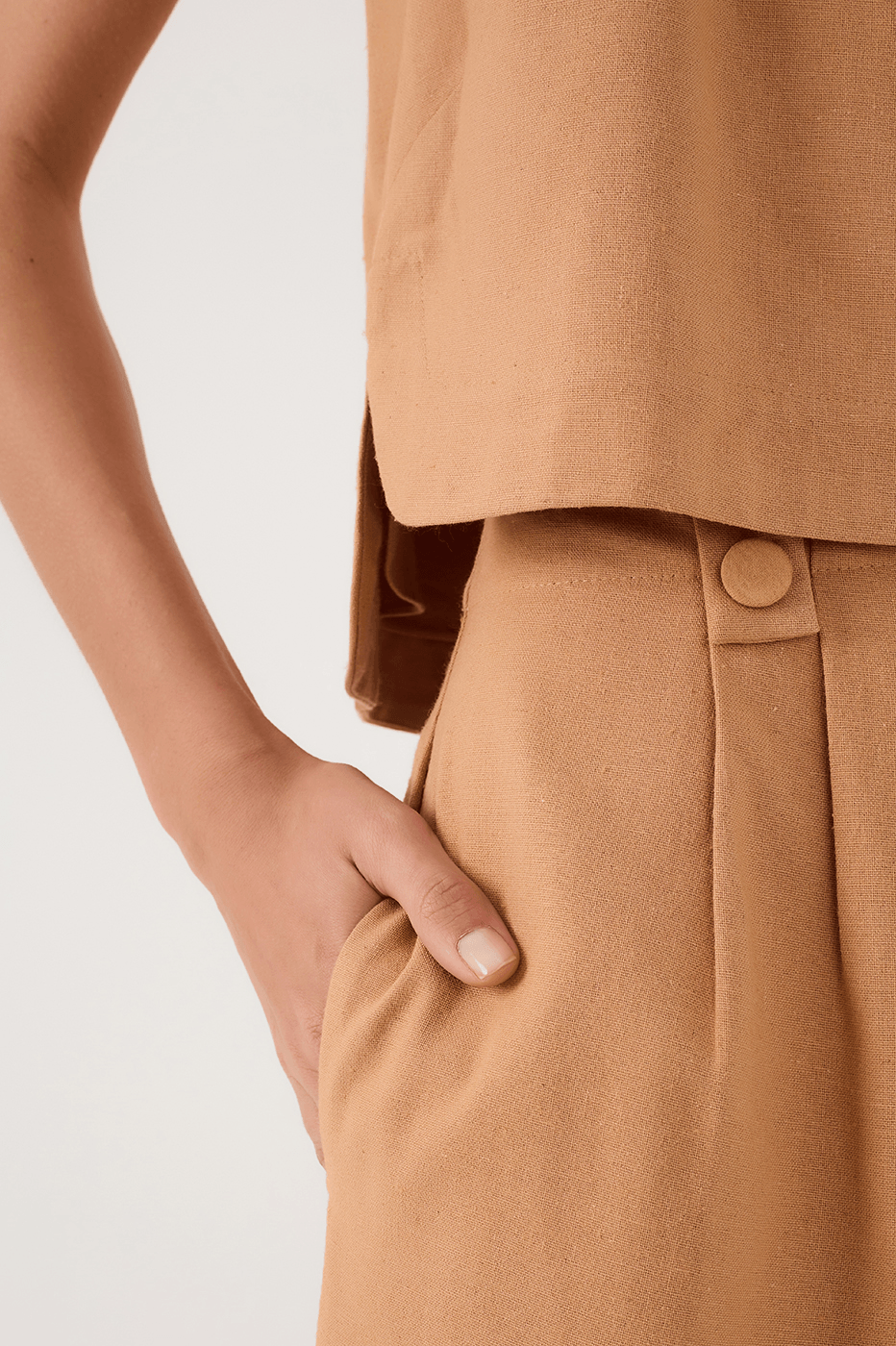 Beige Leme Buttoned Waist Side Pockets Bermuda Shorts