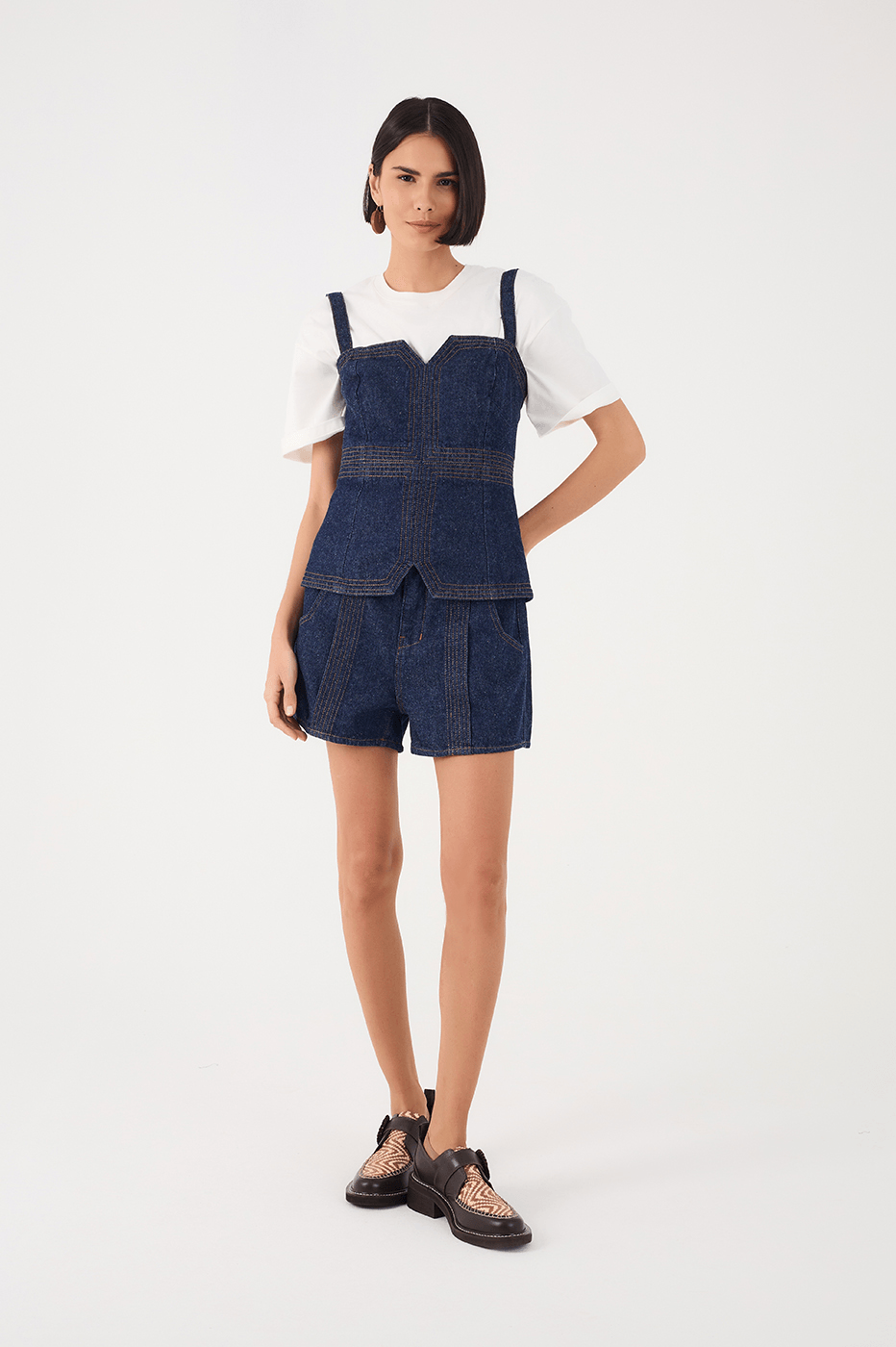 Denim Seam Pockets Shorts
