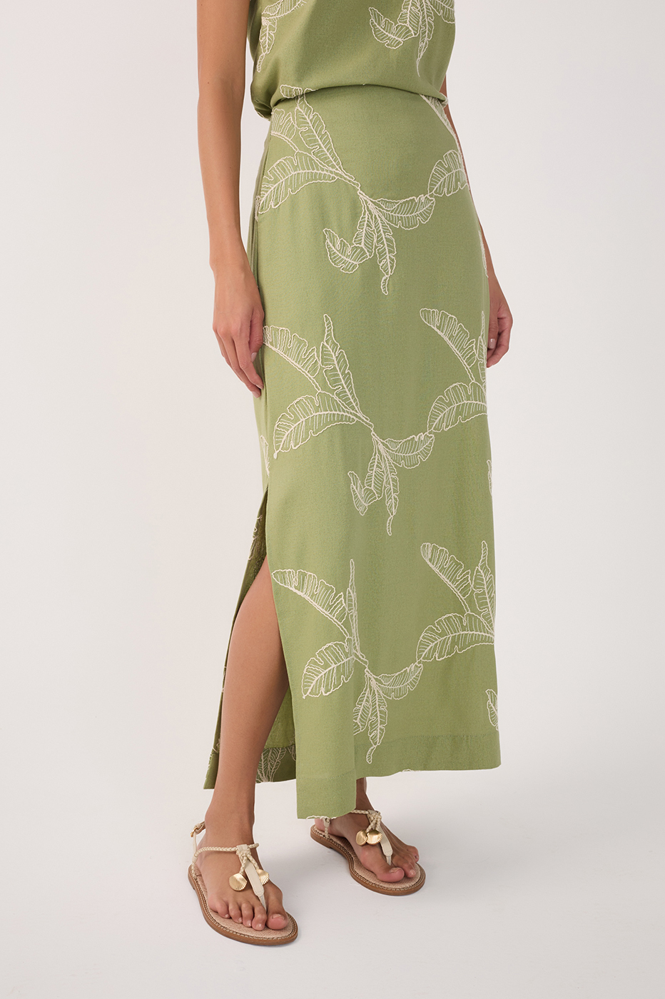 Cropped Linen Embroidered Leafs Skirt_3