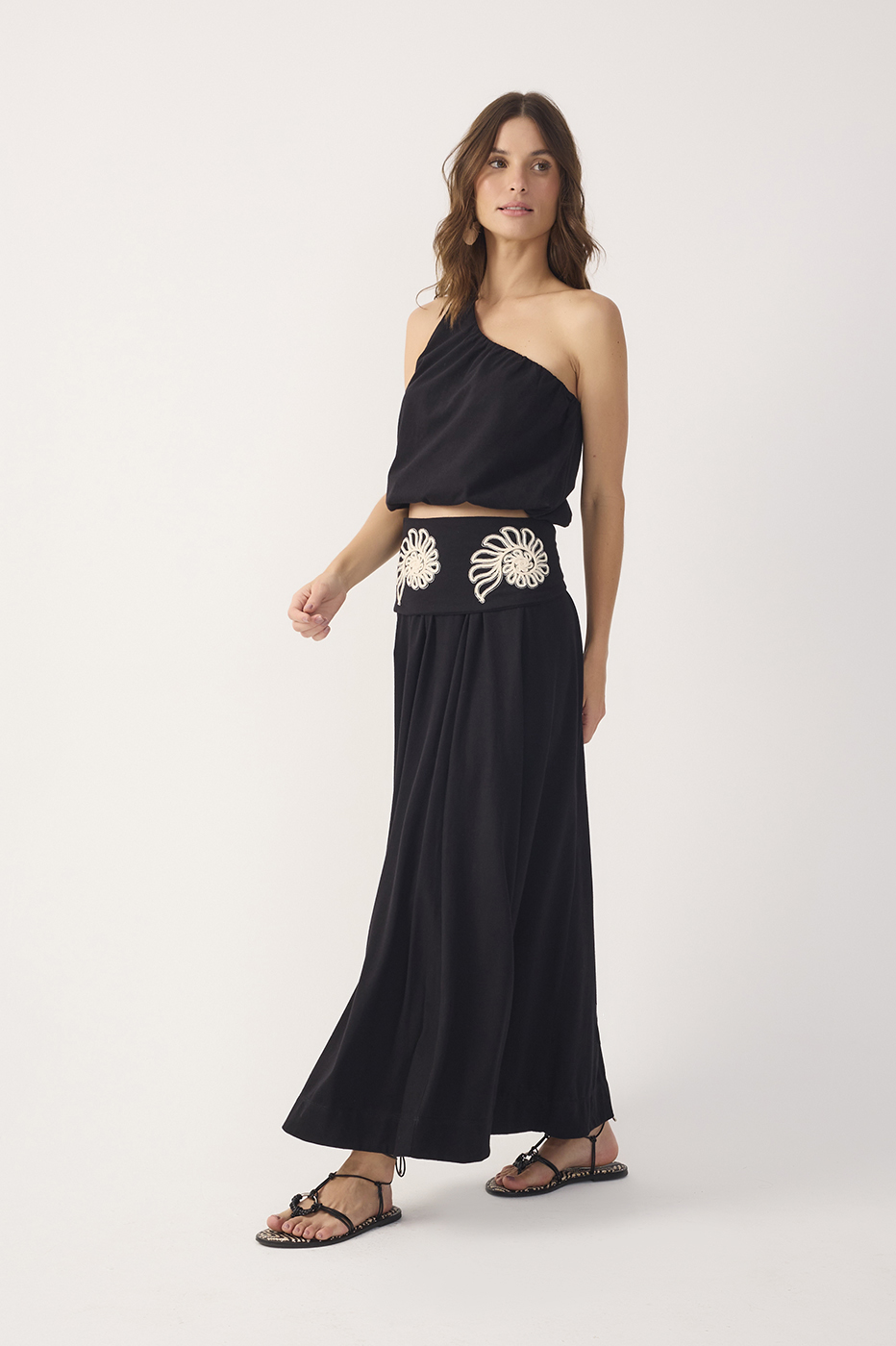 Skirt with Embroidered Sash_3