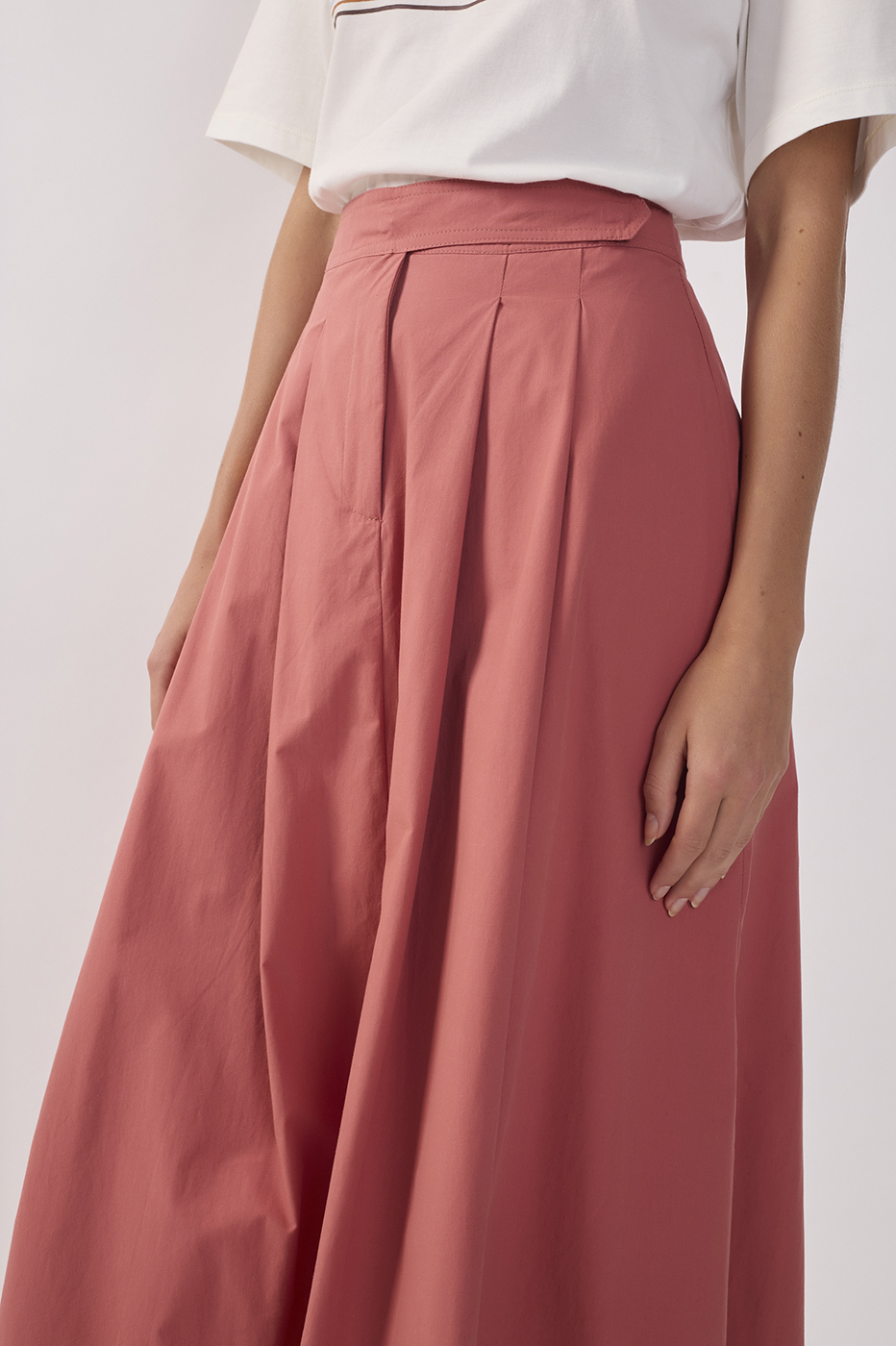 Pleated Pockets Tailored Cotton Maxi Skirt_4