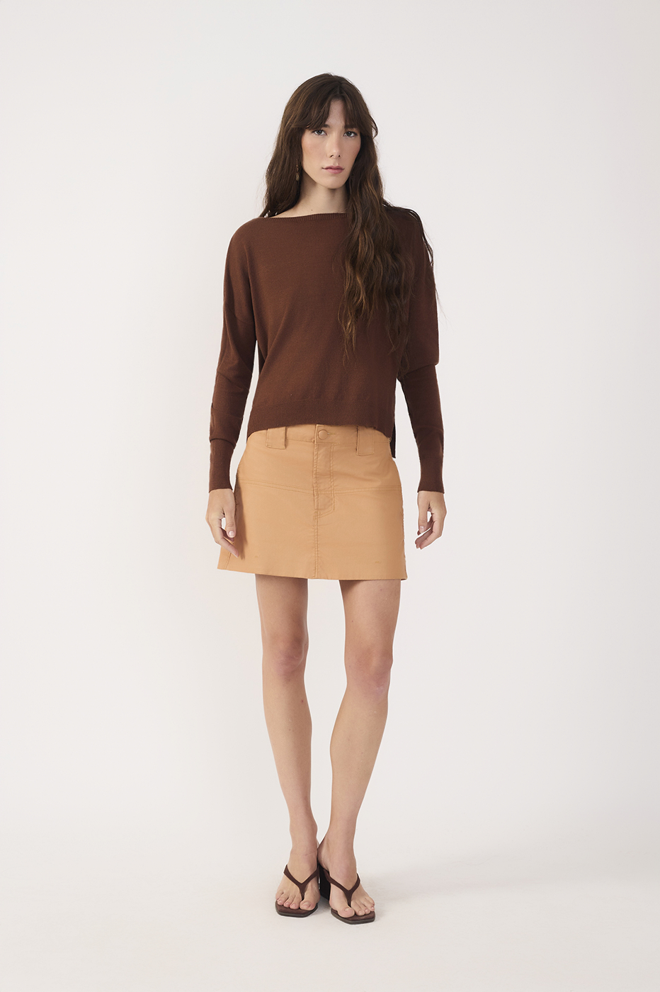 Resin-coated Skirt Shorts_3