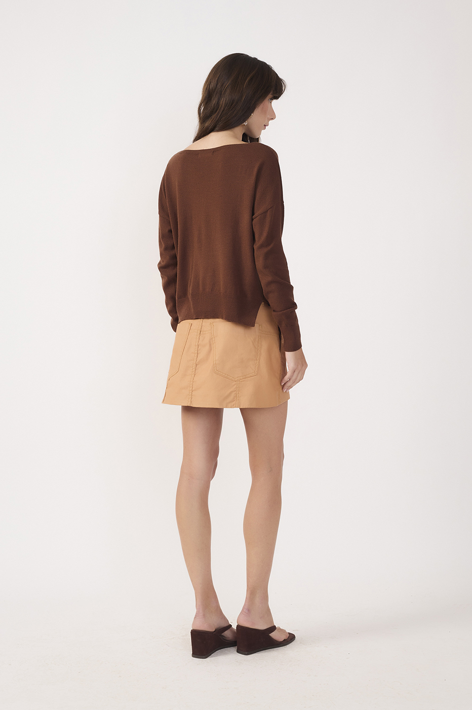 Resin-coated Skirt Shorts_7