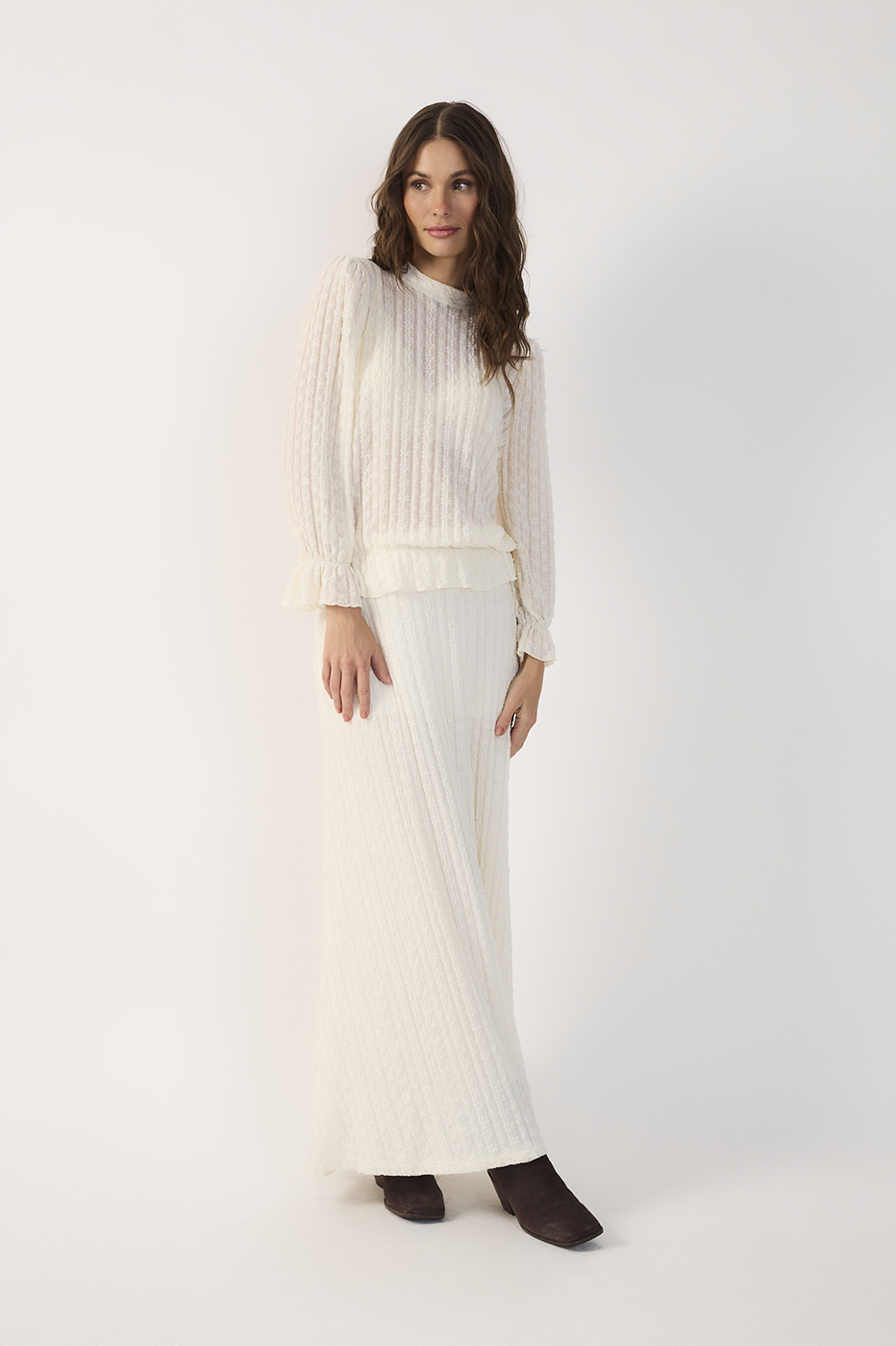 Long Lace Skirt_3