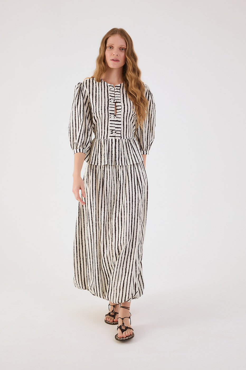 Bicolor Icarai Elastic Waistline Balloon Maxi Skirt