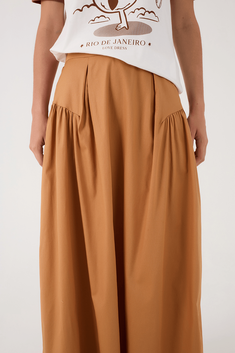 Beige Leme Ruched Elastic Waist Maxi Skirt