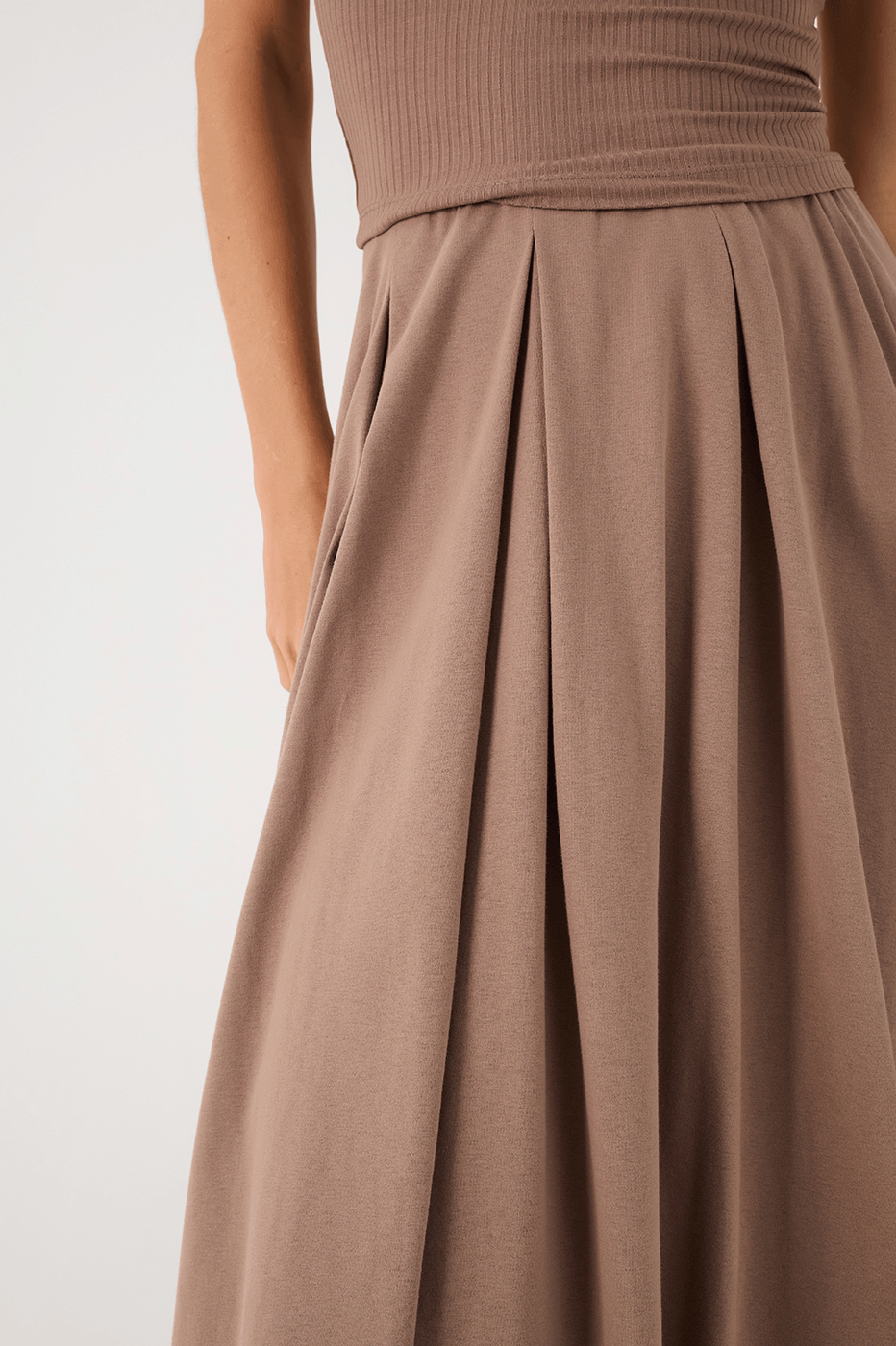 Gray Pleats Balloon Maxi Skirt