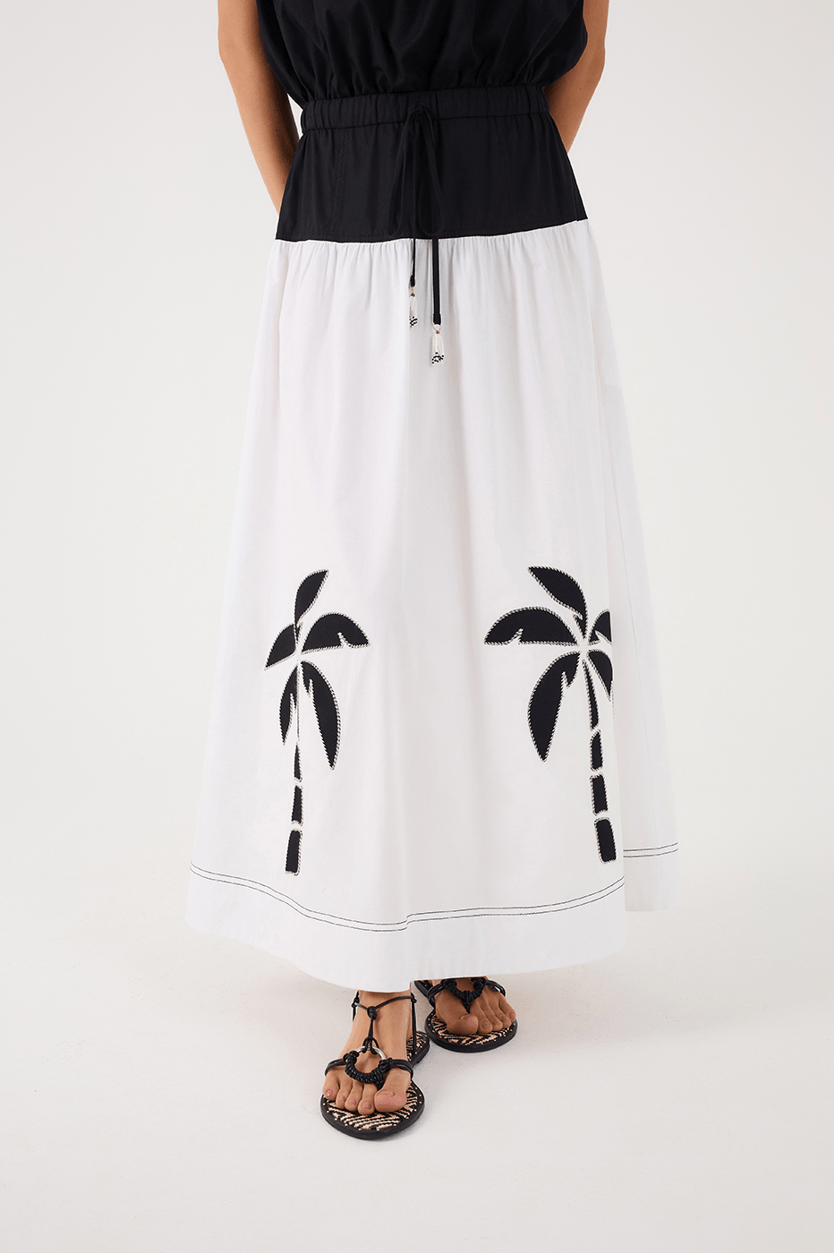 Black Front Slit Pockets Twill Maxi Skirt