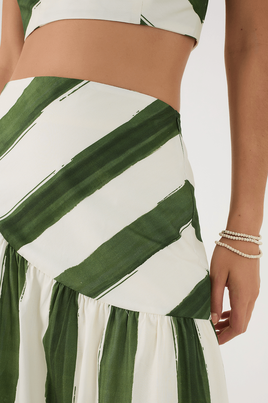 Green Natureza Elongated Waistline Maxi Skirt