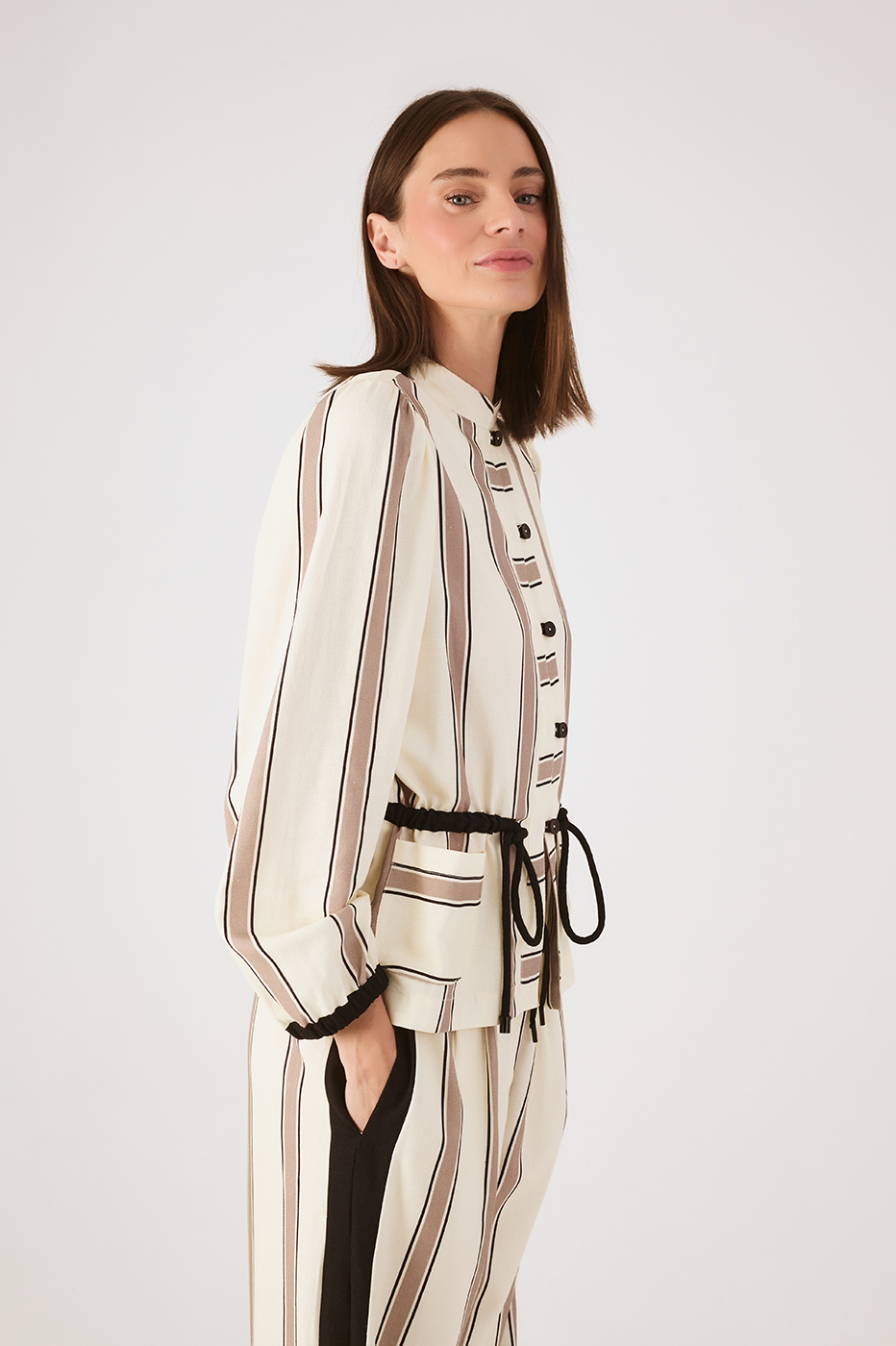 Beige Parque Stripes Buttoned Adjustable Waist Parka Jacket