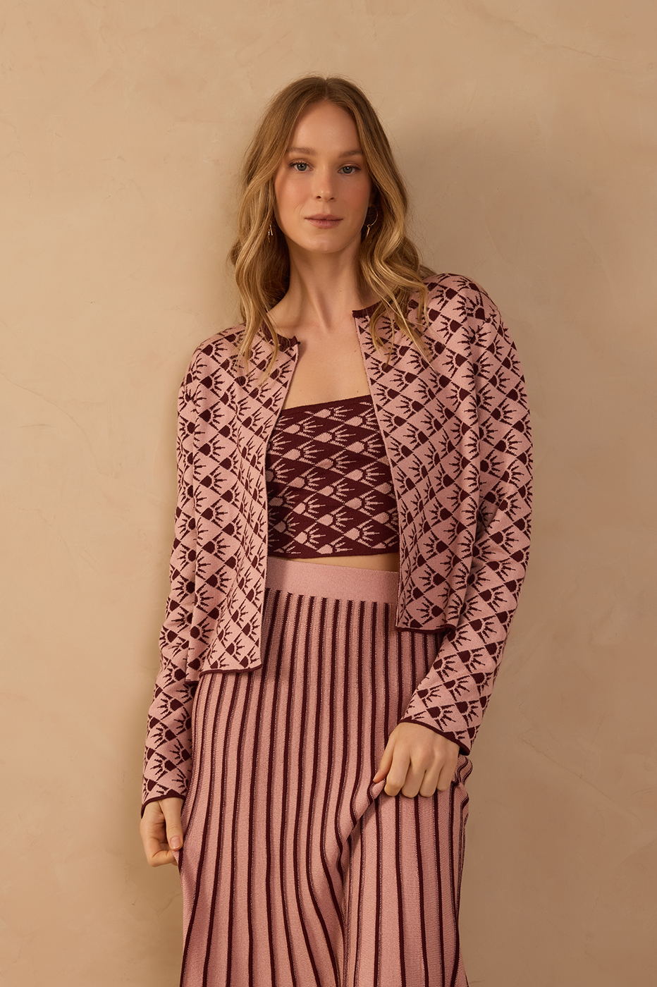 Wine Long Sleeve Tricot Cardigan_1